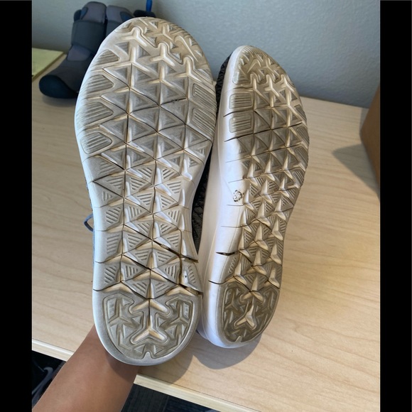 Nike Free Tainer Sneakers - Picture 6 of 6